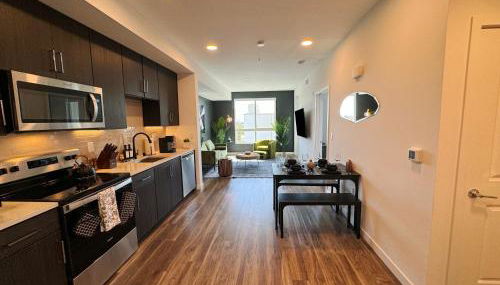 Modern 1BR Apartment with Pool, Hot Tub and Gym Access 10mins to Universal Studios - Foto 2