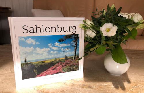 Lüttje Huus Frieda mit Strandkorb am Strand von Mai bis September - Photo 20