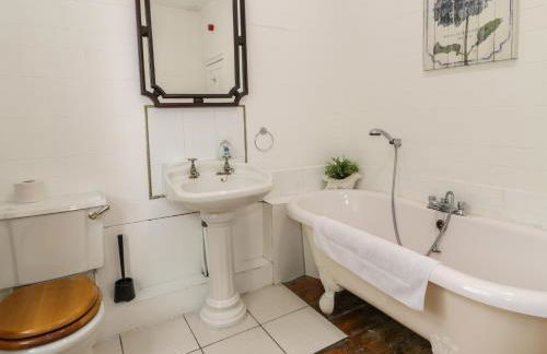 The Mill House - Photo 40