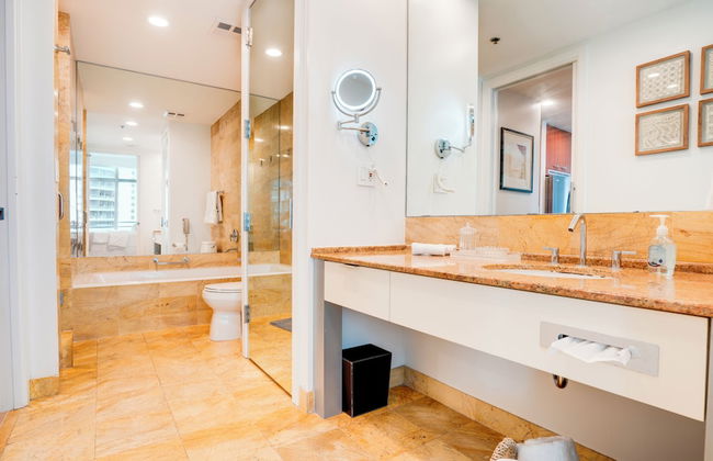 Oceanfront Luxury Condos - Photo 18