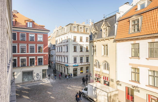 Greystone Suites & Apartments - Photo 38