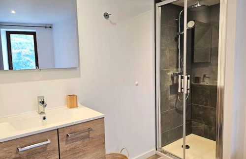 Appartement de 80m² plein sud entièrement rénové - Foto 9