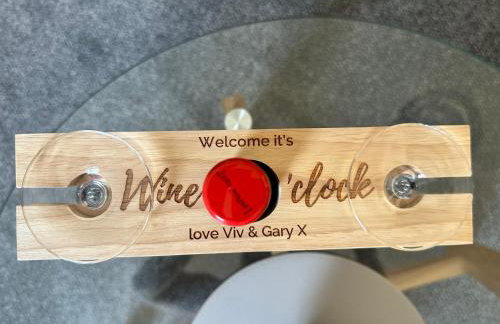 Kilmartin Court Apartments - No3 By The Sea & No2 With A View - free parking - Foto 51