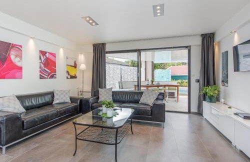 Casa moderna con piscina, Wi-Fi, AA, barbacoa y parking en Sant Pere Pescador - ES-89-73 - Foto 5