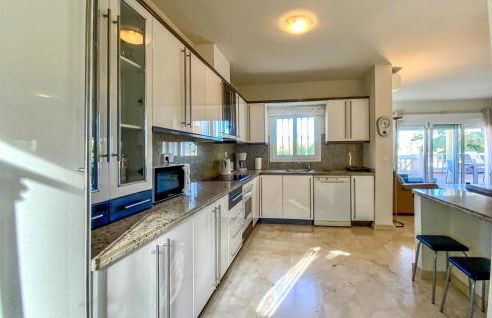 Beautiful Home In Orihuela Costa - Foto 13