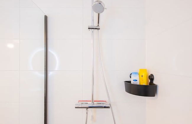 3 Bedroom Serviced Apartment -bsh- - Photo 33