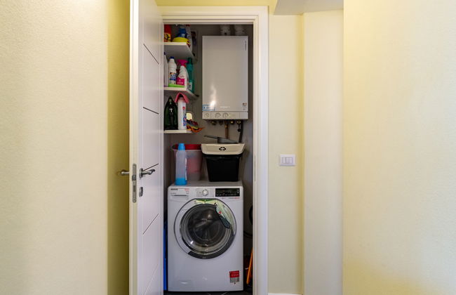 2 bedroom Apartment in Bellano - Photo 23