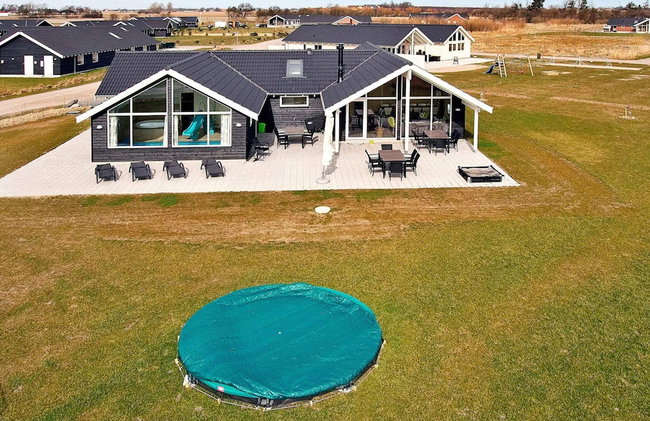 Pleasant Holiday Home in Vaggerlose near Sea - Photo 20