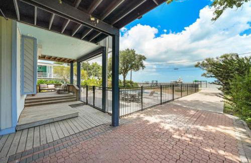 Tranquil Home with Private, Texas-Shaped Pool - Foto 39