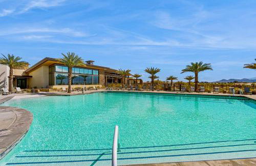 Bright desert oasis with hot tub and grill, shared pool and tennis in 55 plus community - Foto 36