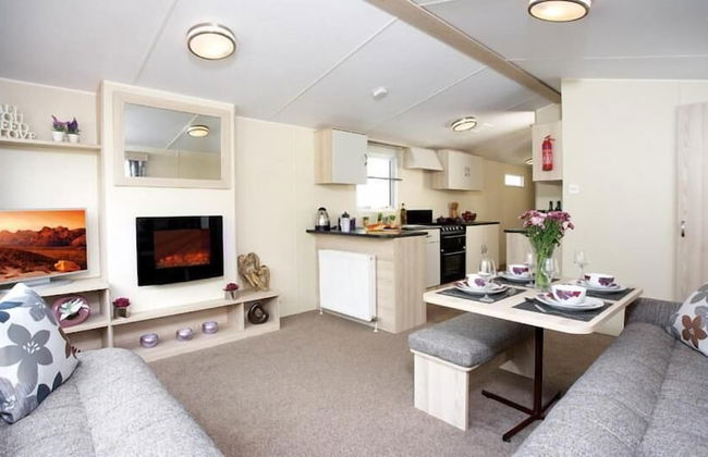 Moffat Manor Holiday Resort - Photo 12