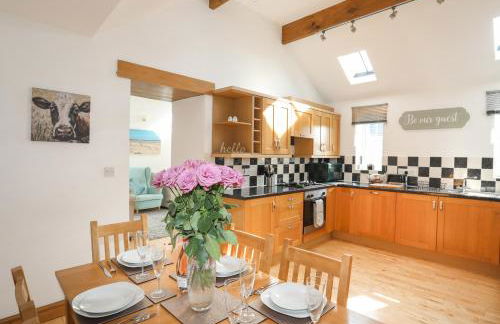 Hazel Bank Cottage - Photo 9