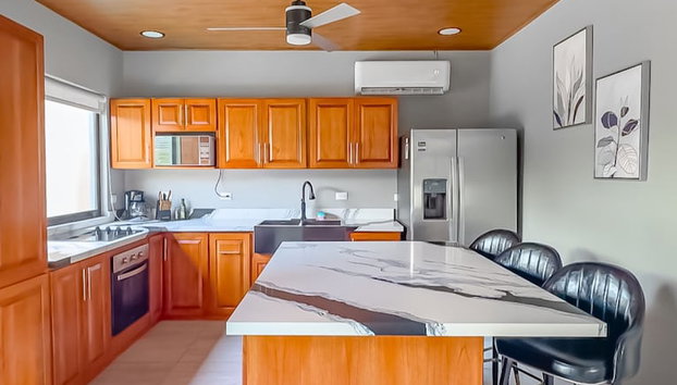 Modern Uvita Beachhouse by Whale's Tale - Foto 2, Cocina privada