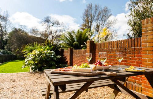 The Summerhouse - Photo 18