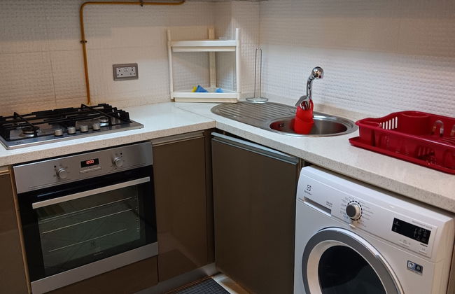 Remarkable 2-bed Apartment in Dubai - Photo 12