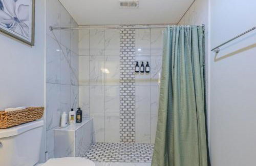 Glebe - Luxury 5BR Home Minutes to DC and Ballston Metro - Foto 15