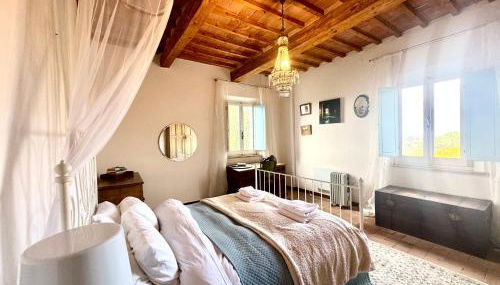 Two Bedroom Apartment with Breathtaking Views Large Balcony in a Cool Umbrian Village - Foto 4
