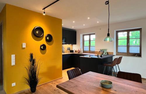 Stay Nice Apartments Dorfen Nähe München Jacuzzi Grillkota 75 Zoll TV - Foto 4