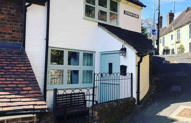 Cottagesleeps2-fireplace-valleyview-patio-garden - Photo 12