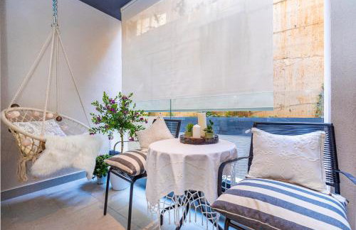 Perfect Downtown Apartment A217 - Photo 4