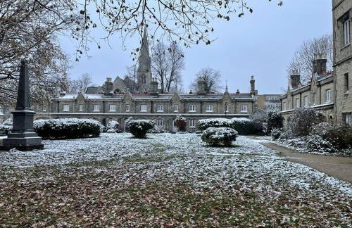 Beautiful 1840s Grade II Listed Almshouse - Foto 19