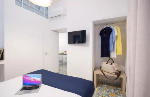 Lovely apt in Sorrento Old town Close to the Beach - Photo 36