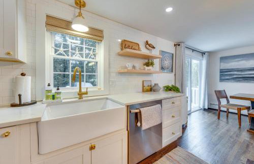 Rye Coastal Retreat with Deck and Outdoor Dining - Foto 11