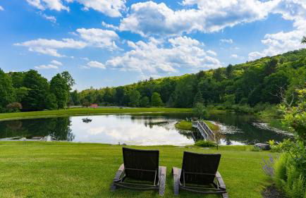 Secluded Estate Optional Guest House, Pond, Playroom, Gym & Theater Sunny Pond by Avantstay - Foto 124