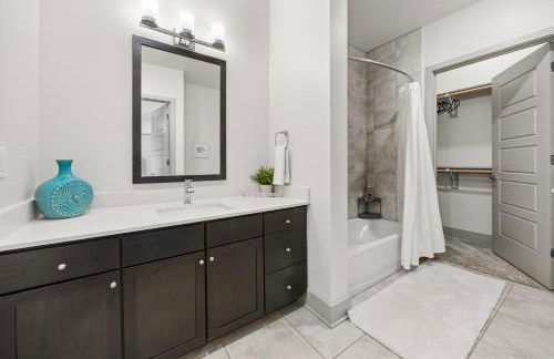 2 BR Heart of Frisco Gem - Foto 25