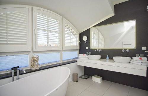 Haus in idyllischer Lage mit Sauna, Terrasse und Garten - Villa Morgensünn - Foto 15