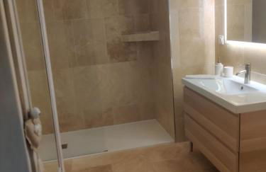 Charme et authenticité dans une ferme. - Foto 13