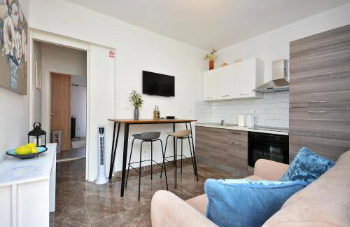 Apartment 'MIMO' in Milna - Hvar - Photo 1