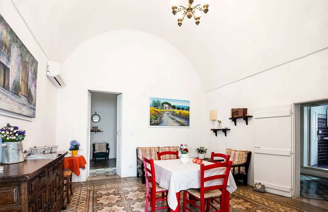 Quaint Holiday Home in Lecce Apulia near Town Center - Foto 1