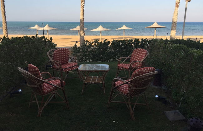 Manara Beachfront Chalet - Foto 8