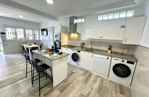 GATU Villa Serena piscina privada mayores de 25 años y familias - Foto 23