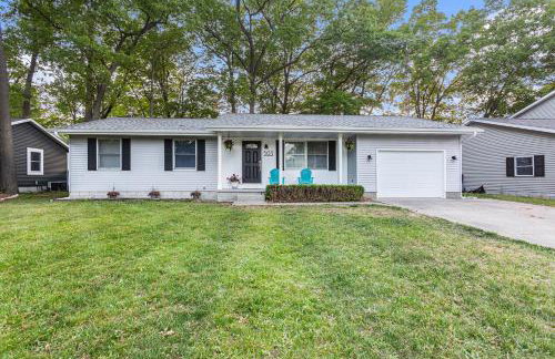 ATLAS - Whole House - 5BR 2BA - Hot Tub - Game Rooms - Theater - Fenced Backyard - Foto 44