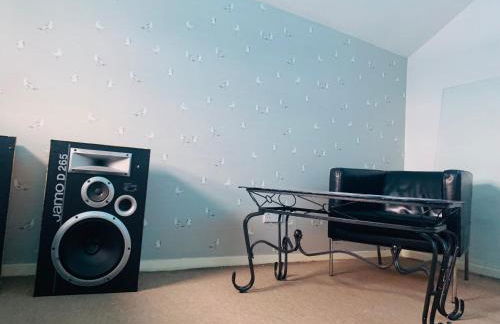 2 Bed Duplex Penthouse Apartment by Mathew Street Sleeps 6 - Foto 45