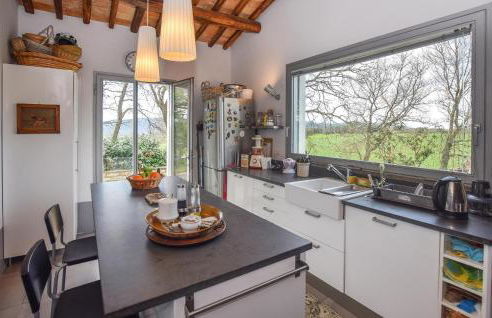 Awesome Home In Ischia Di Castro - Foto 5