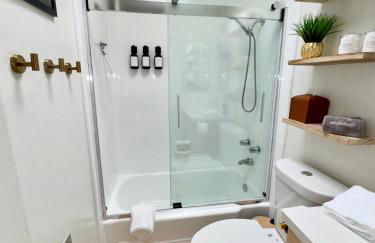 The Hillside Hideaway Mid Century Big Terrace - Foto 34