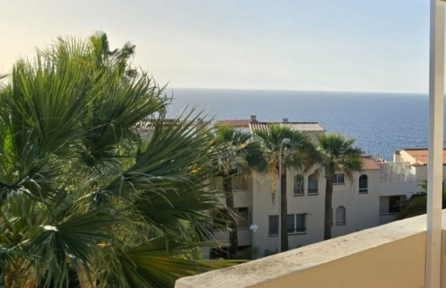 Sun Kissed Vacation Home 3BR Retreat by the Ocean - Foto 4