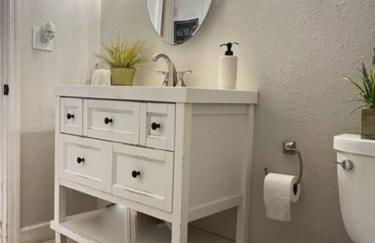 House Close to Downtown, Airport, Raymond James Stadium, and Many More Places - Foto 27