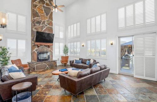 Luxury 4 Acre Estate - Pickleball, Pool, Hot Tub! - Foto 72