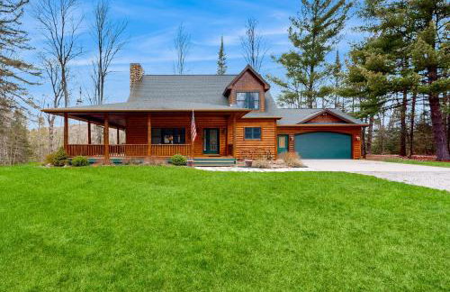 Steps to Sturgeon River! Dog-Friendly Nature Haven - Foto 21