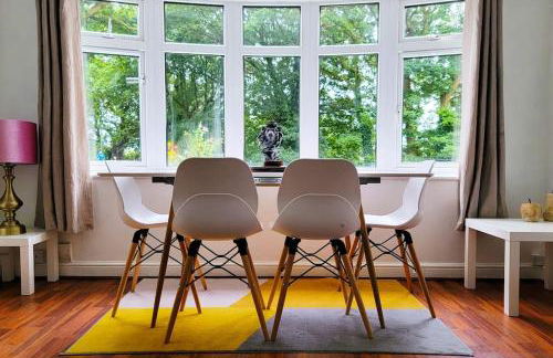 BIG 7xGuest House 3xVan Locked CarPort Garden Leeds & Bradford - Foto 34