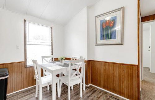 15mins to Downtown- Adorable on Taylor Both Units - Photo 35