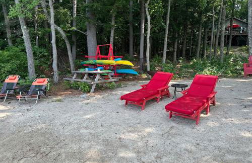 Lakeside Getaway - Lake Access & Firepit - Photo 16