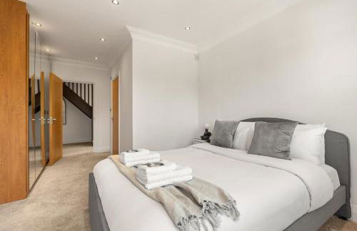 New! Trendy 5BR with Garden and Parking near Wimbledon - Foto 11