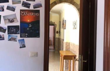 Canarian flat near the wild beach - Foto 7