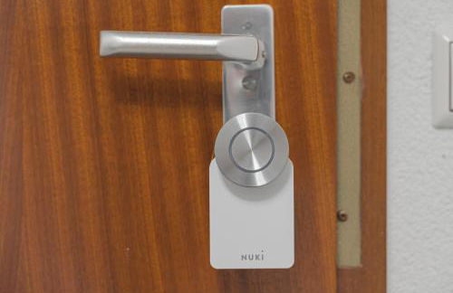 Cruwzo - Fantastic Apartment with Balcony and Parking - Foto 26