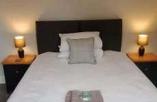 Sparkling Space - Twin or King Beds - Photo 61